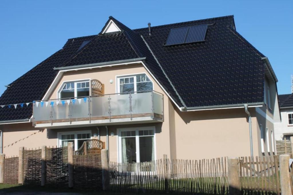 Ferienwohnung Blue in Born Exterior foto